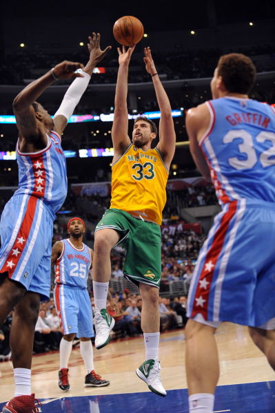 背后的精彩 背后的精彩