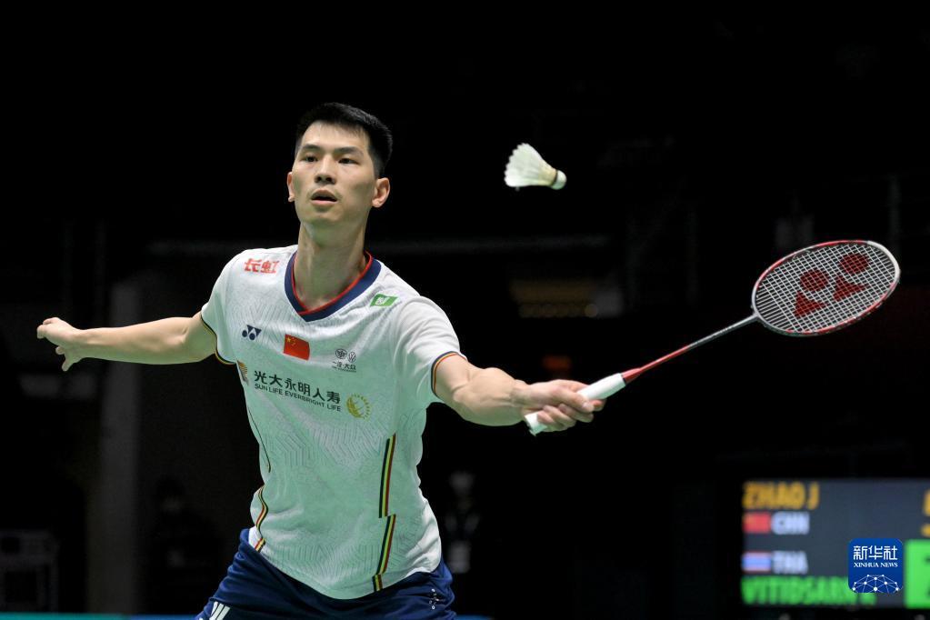 应是巅峰对 应是巅峰对