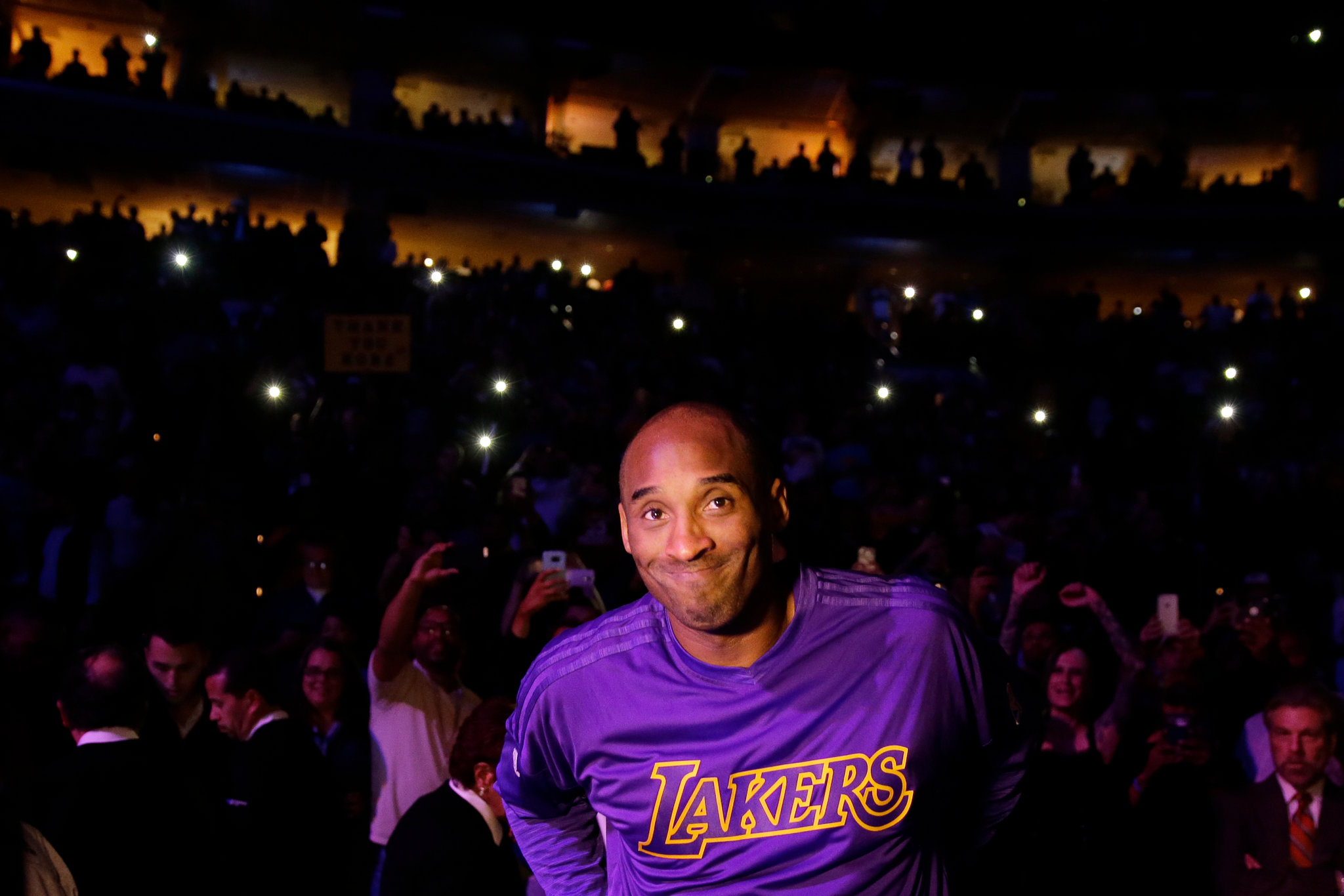 军团中脱颖 军团中脱颖