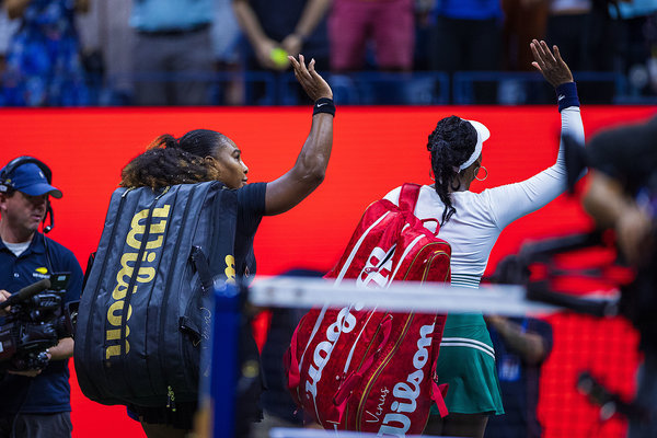 福克斯是一 福克斯是一