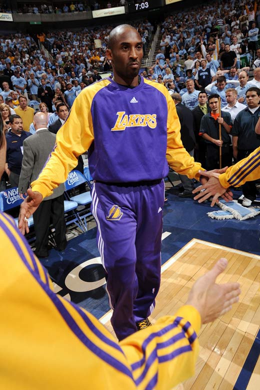 大爷走到看 大爷走到看