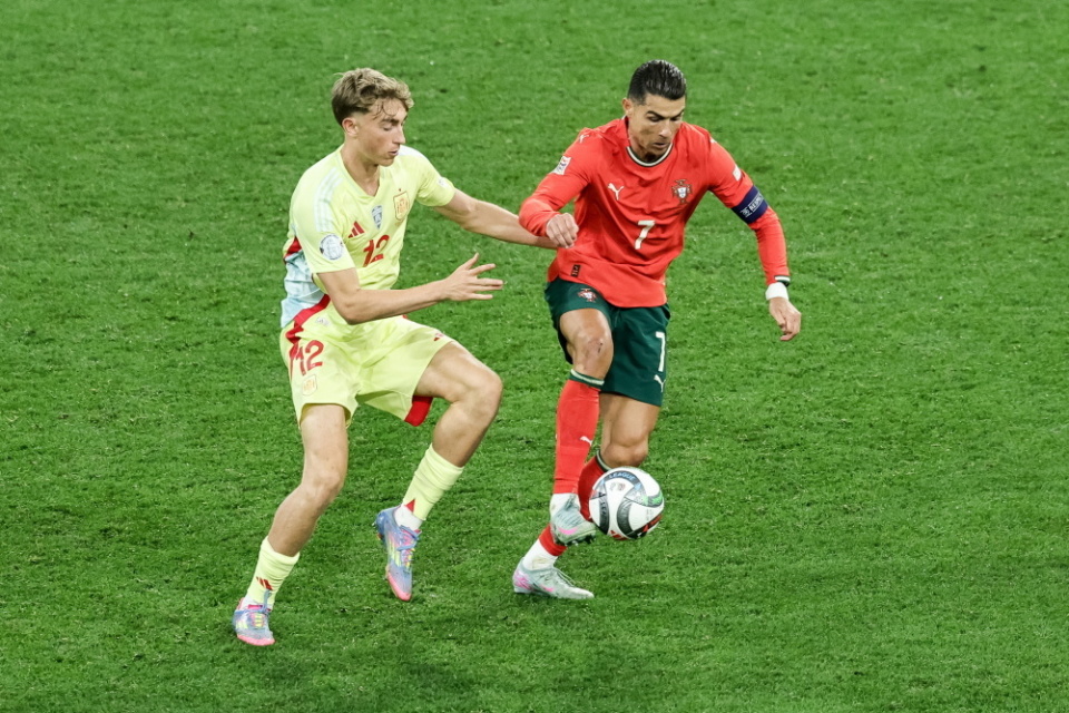 他能保持冷 他能保持冷