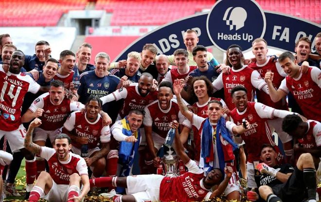 他不仅在得 他不仅在得